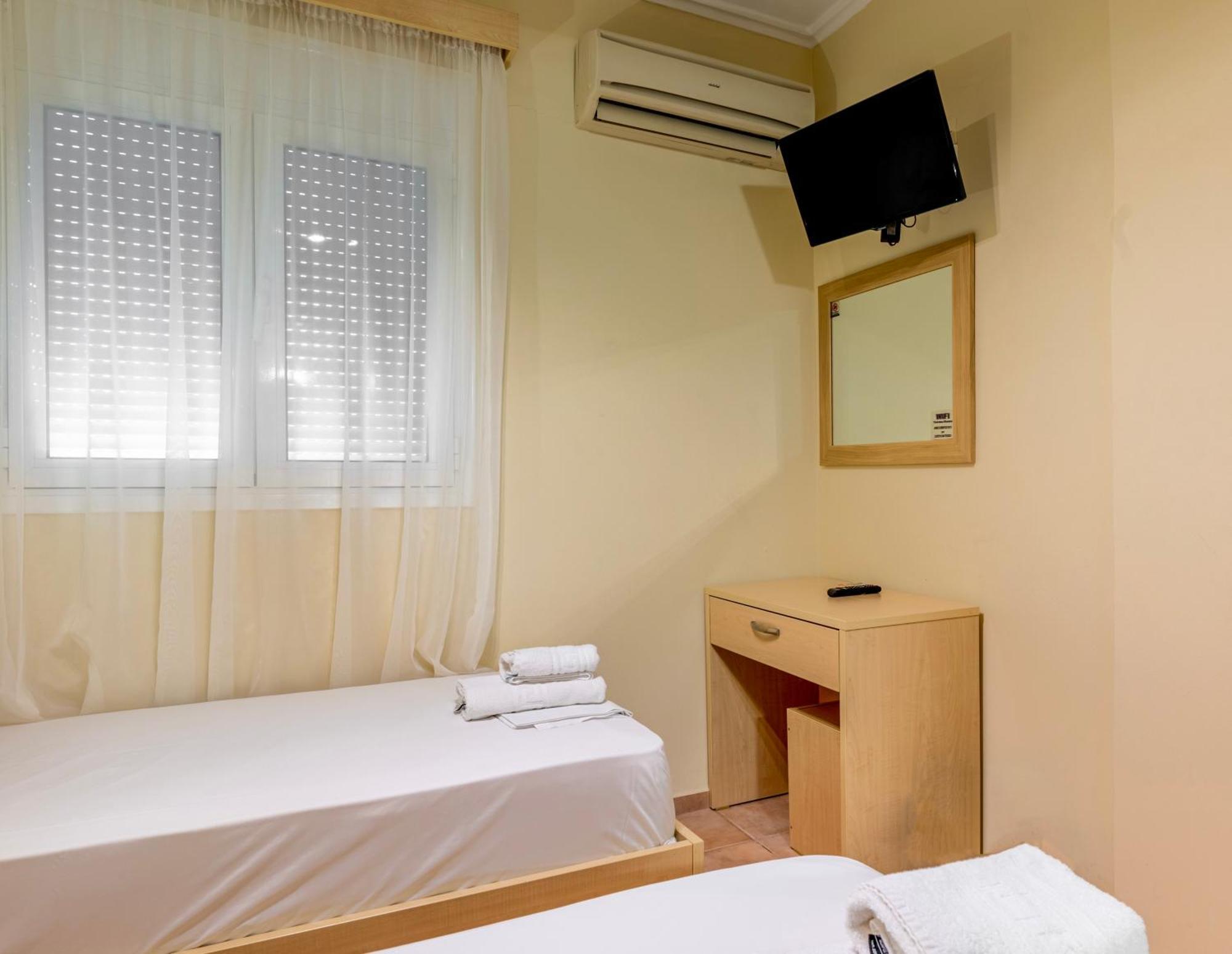 Fontana Luxury Rooms Mytilene Exterior photo